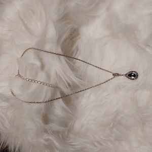 KR  silver necklace